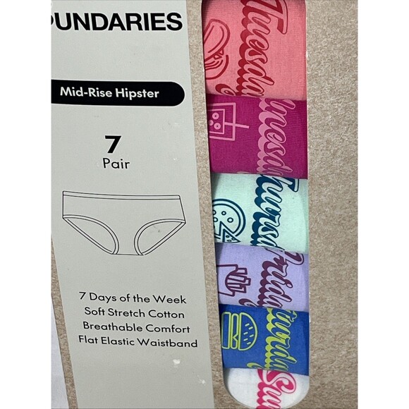 No Boundaries Mid-Rise Hipster 7 Pair Days of the Week Multi Size Small 4-6 NEW - Picture 2 of 5